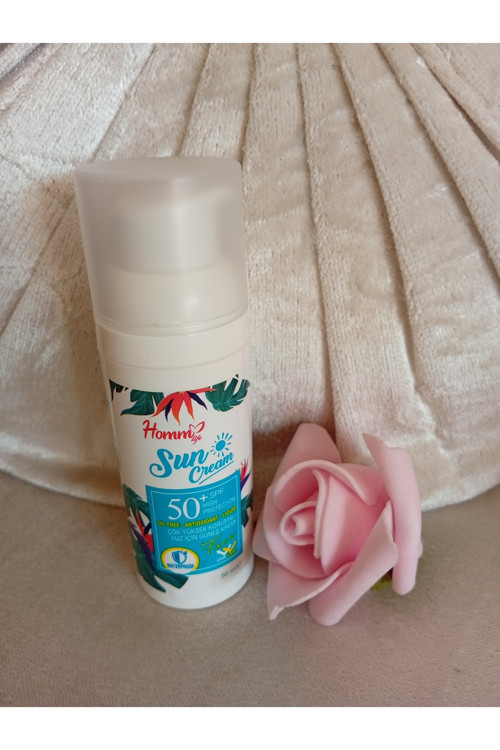 Yüz İçin Yüksek Korumalı Güneş Kremi 50 Ml