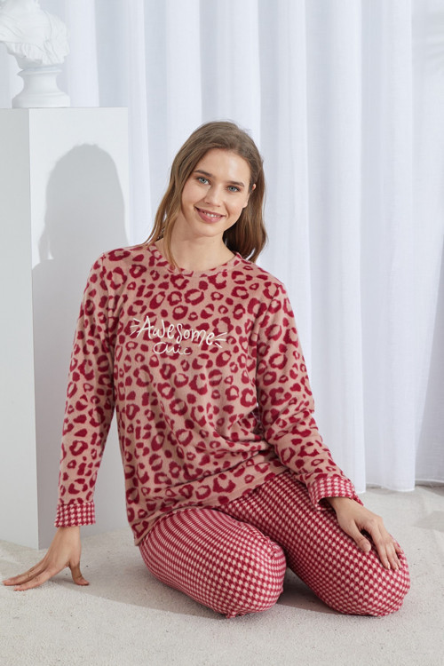 Alt-Üst Polar Nakışlı Pijama Takım