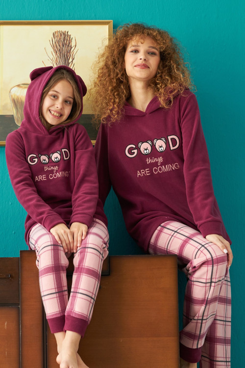 Alt-Üst Polar Kapişonlu Nakışlı Pijama Takım