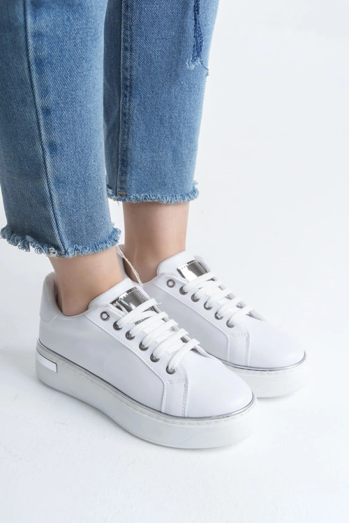 Elora Bağcıklı Konfor Taban Kadın Sneaker – Beyaz/Gümüş