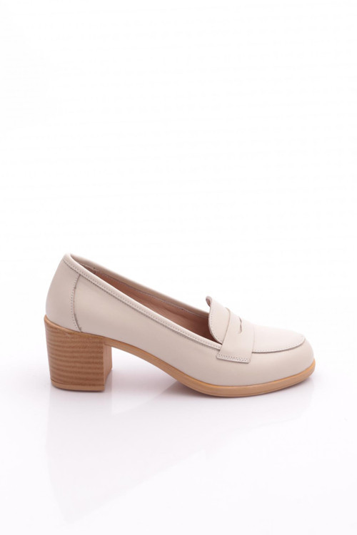 25032 Kadin Loafer Ayakkabi