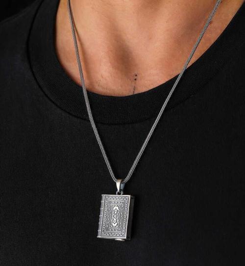 Gümüş Kare İçi Açılabilen Muskalık Kolye