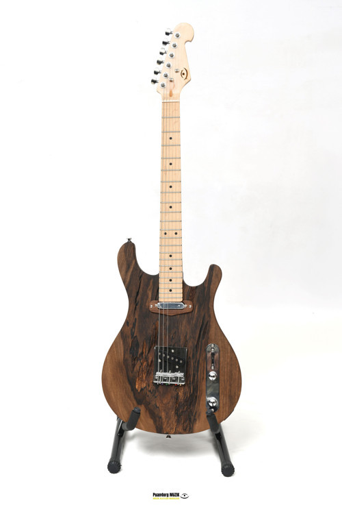 Elektro Gitar TELECASTER ÖZEL CEVİZ CUSTOM YILLANMIŞ AĞAÇ Kişiye Özel