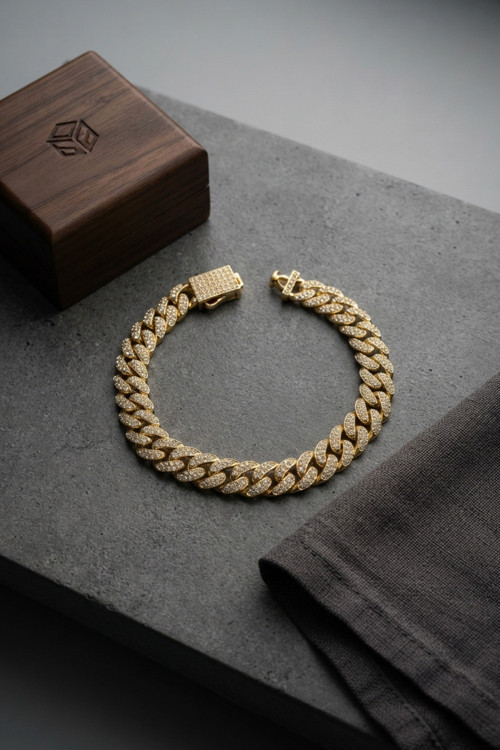 Cuban Zincir Model Zirkon Taşlı Gold Renk Erkek Bileklik Tj-Eb3817