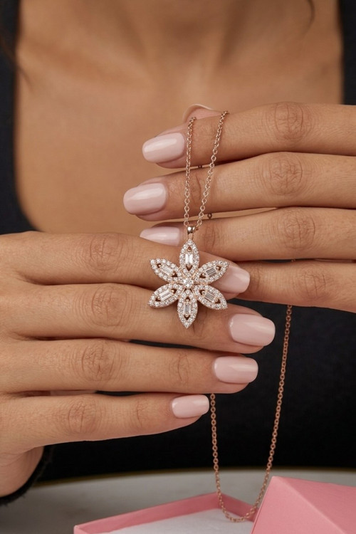 Kadın Lotus Kolye-14 K Rose Renk - (Sürpriz Hediyeli)