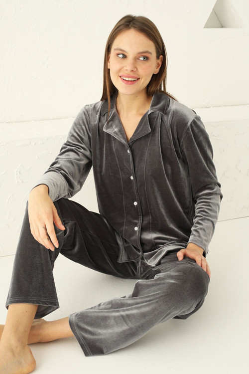 Düğmeli Kadife Pijama Takım
