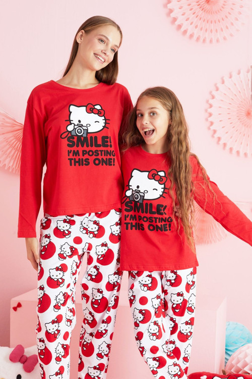Lisanslı %100 Pamuk Çok Renkli Bisklet Yaka Pijama Takım HK214