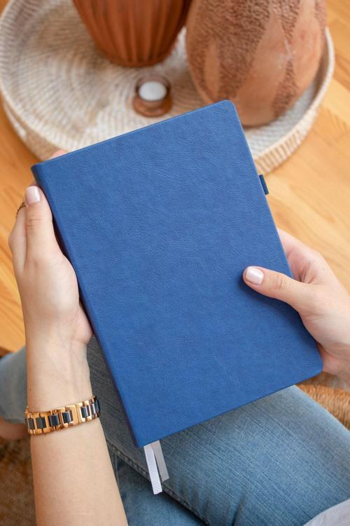 Bütçe Planlayıcı - Aylık Harcama Ve Gider Takip Defteri-Tarihsiz 1 Yıllık A5 Budget Planner Lacivert