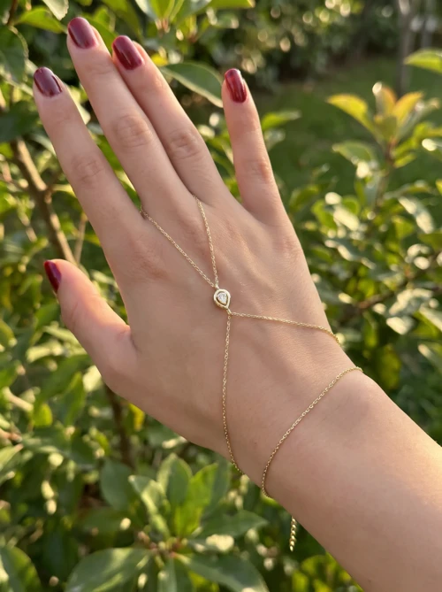 14 Ayar Taşlı Mini Damla Model Şahmeran