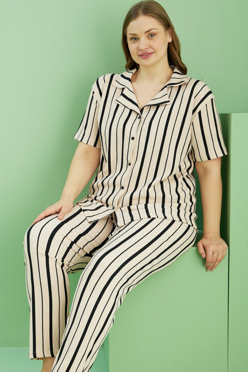 Bürümcük Krınkıl Kumaş Curve Büyük Beden Battal Boy Düğmeli Pijama Takım25118719