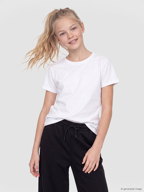 LCW Kids Beyaz Bisiklet Yaka Kız Çocuk Tişört
