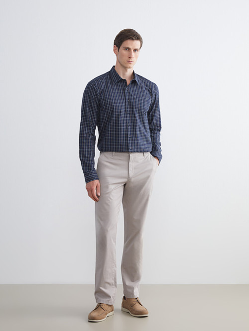 LCWAIKIKI Classic Bej Standart Kalıp Erkek Chino Pantolon