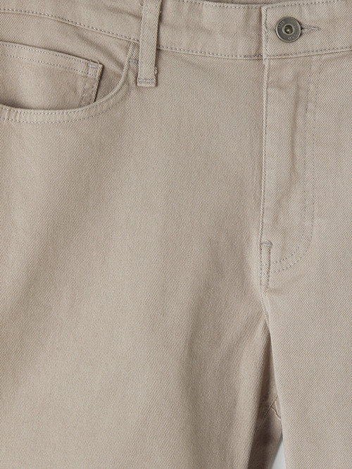 LCWAIKIKI Classic Bej Slim Fit Erkek Şort