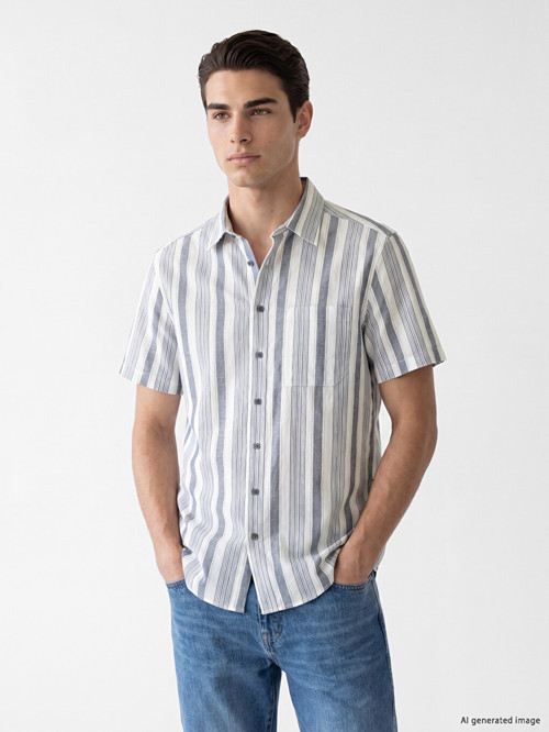 LCWAIKIKI Classic Lacivert Regular Fit Çizgili Erkek Gömlek
