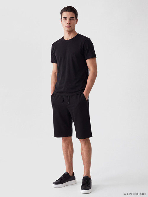 LCWAIKIKI Classic Siyah Regular Fit Erkek Şort