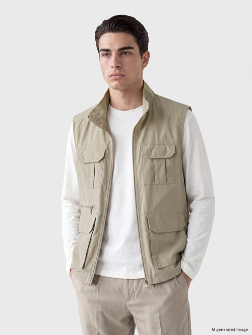 LCWAIKIKI Classic Bej Regular Fit Dik Yaka Erkek Yelek