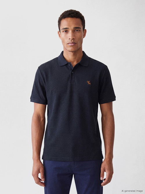 LCW Vision Lacivert Polo Yaka Nakışlı Erkek Tişört