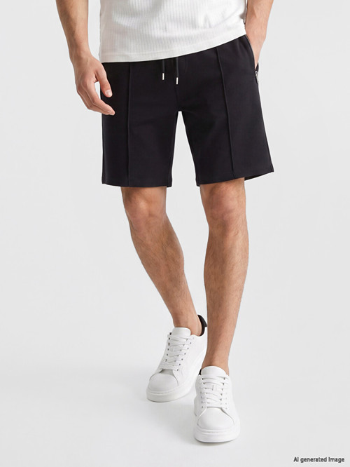 LCWAIKIKI Classic Siyah Regular Fit Erkek Şort