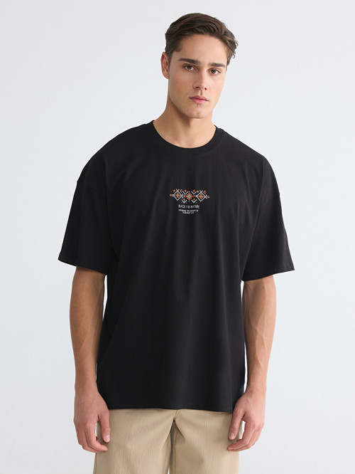 LC WAIKIKI Siyah Loose Fit Bisiklet Yaka Baskılı Erkek Tişört