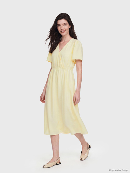 LCW Comfort Bej V Yaka Belden Oturtmalı Elbise