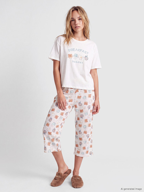 LCW Young Ekru Bisiklet Yaka Baskılı Kadın Kaprili Pijama Takımı
