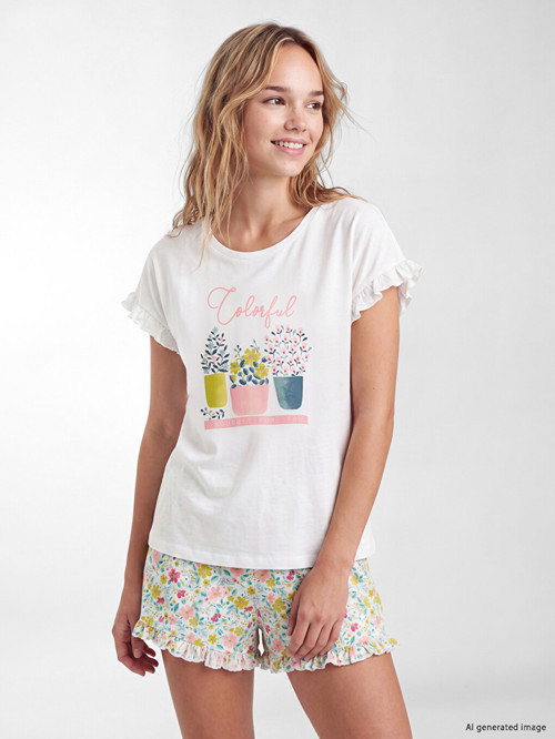 LCW DREAM Ekru Bisiklet Yaka Baskılı Kadın Şortlu Pijama Takımı