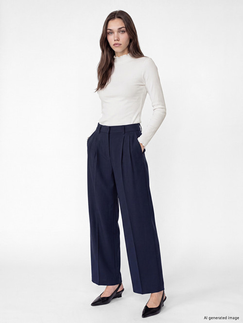 LCW Modest Beyaz Dik Yaka Kadın Fitilli Body
