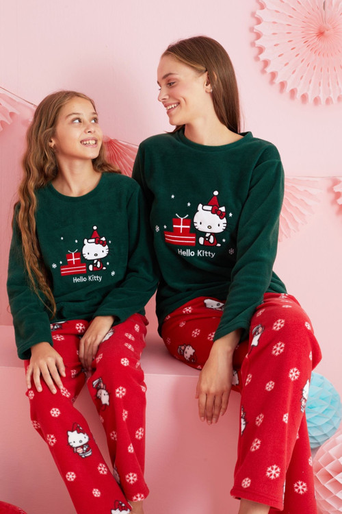 Lisanslı Polar Çok Renkli Nakışlı Bisklet Yaka Pijama Takım HK307
