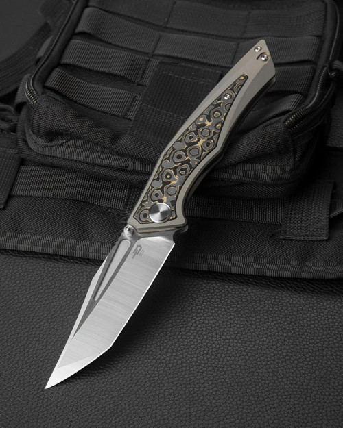 BESTECH TOGATTA Titanyum + Damascus Desenli Bakır Karbon Fiber Kakma Sap M390 Çelik Çakı - BT2102G