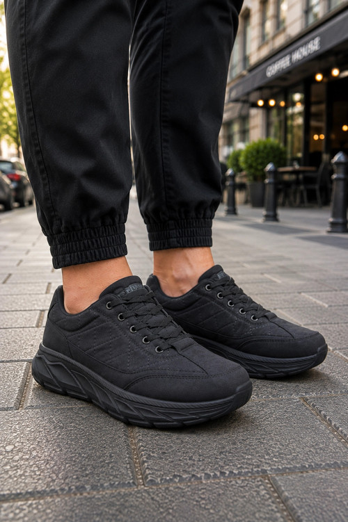 Quantum Erkek Günlük Spor Ayakkabı Rahat Tabanlı Bağcıklı Hafif Casual Sneaker - Siyah