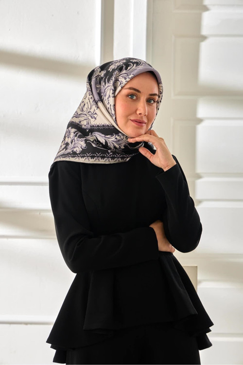 Tivil İpek Eşarp IST 11482 - 14 Siyah-Beyaz Vintage Desen