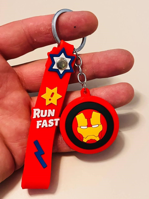 Iron Man Silikon Figürlü Anahtarlık – Marvel Temalı Çanta & Araba Anahtarı Süsü