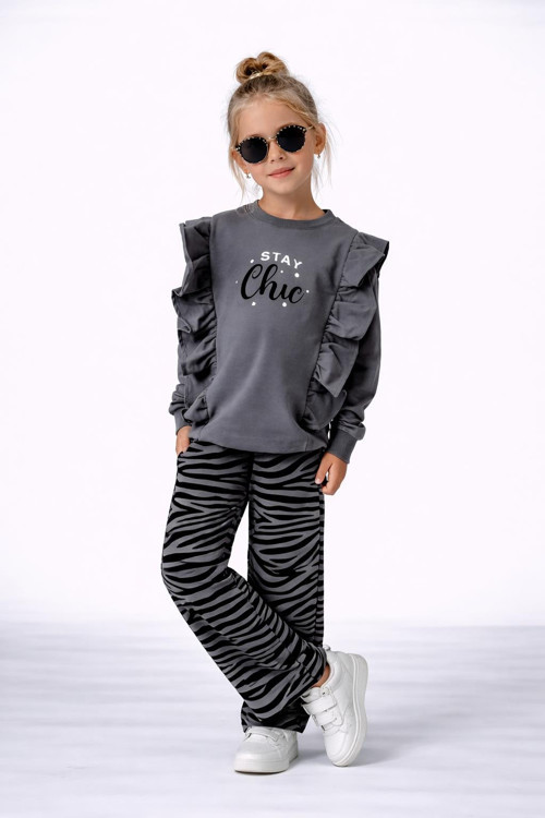Kız Çocuk "Stay Chic" Fırfırlı Sweatshirt ve Zebra Desenli Pantolon Takım 50041G
