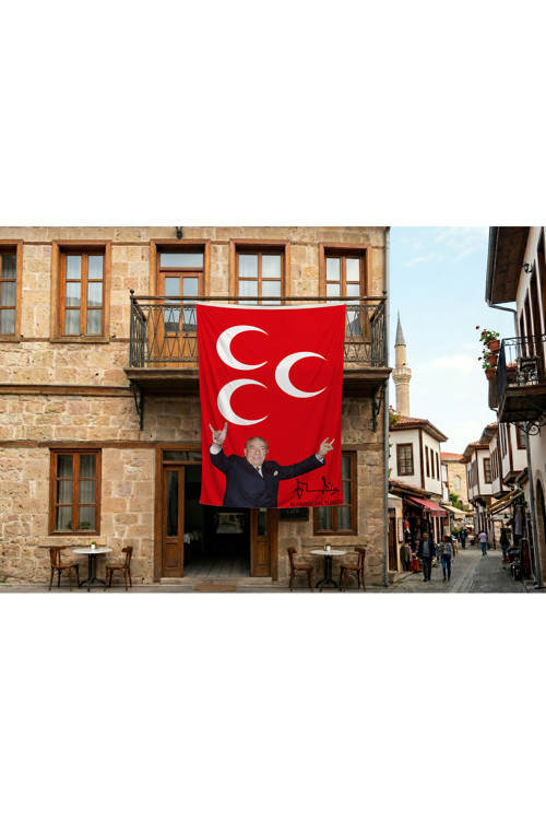 Kırmızı üç Hilal Önünde Alparslan Türkeş 140gr Premium Raşel Kumaş Bayrak 300x450 Cm