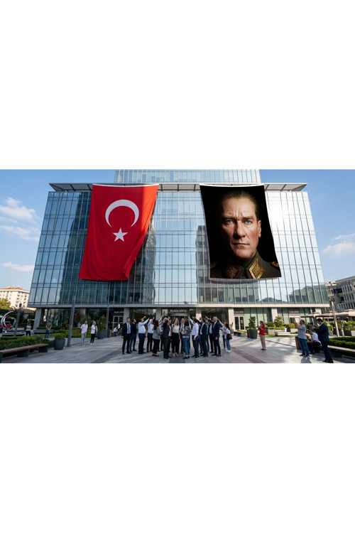 Mavi Gözlü Atatürk Yakın Çekim Portre Bayrak ve Türk Bayrağı Premium Raşel Kumaş 2'li Set 10x15 metre ATA67