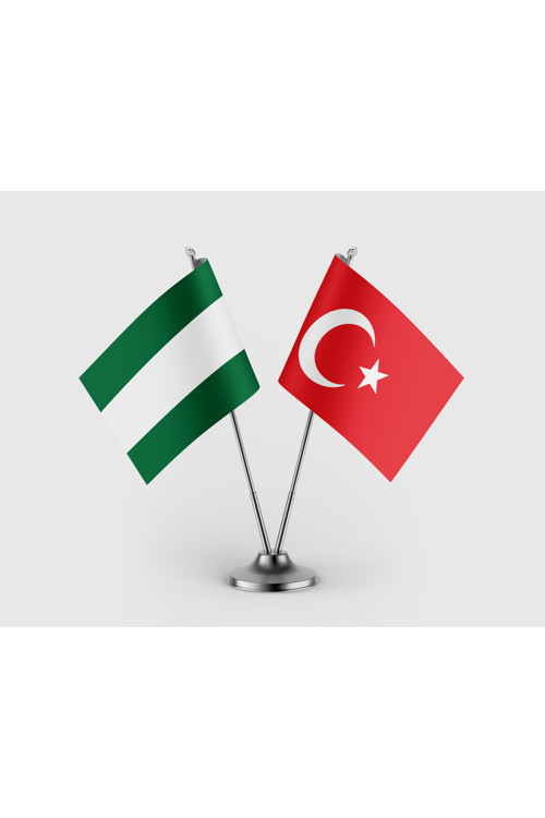 Nijerya Ülke Bayrağı ve Türk Bayrağı İkili Saten Masa Bayrağı Takımı