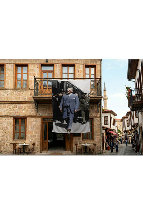Yürüyen Atatürk Portresi Poster Bayrak Premium Raşel Kumaş 300x450cm ATA77