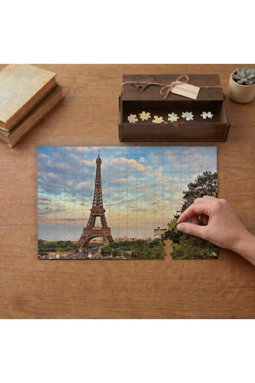 57.Alay Sancağı Tasarımı 240 parça Ahşap Puzzle Ahşap Kutuda MP05500