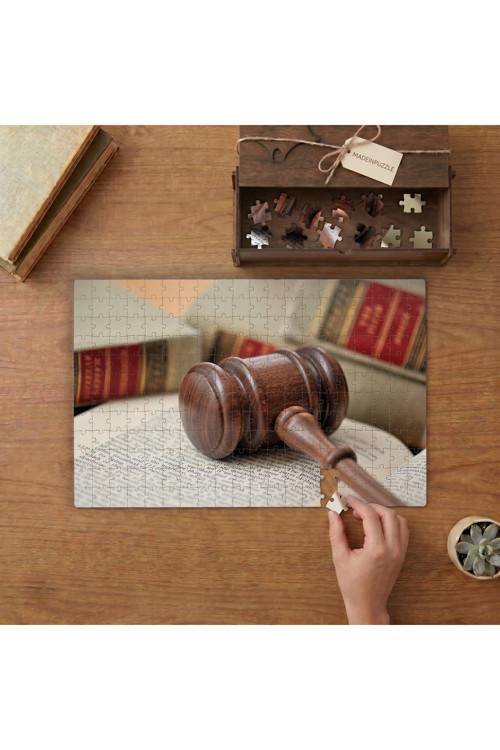 Adalet Sembolleri - Hakim Tokmağı Tasarımı 240 parça Ahşap Puzzle Ahşap Kutuda MP03521
