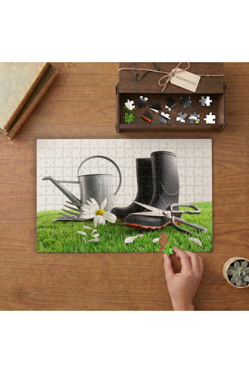 Bahçe Malzemeleri Seti Tasarımı 240 parça Ahşap Puzzle Ahşap Kutuda MP00850