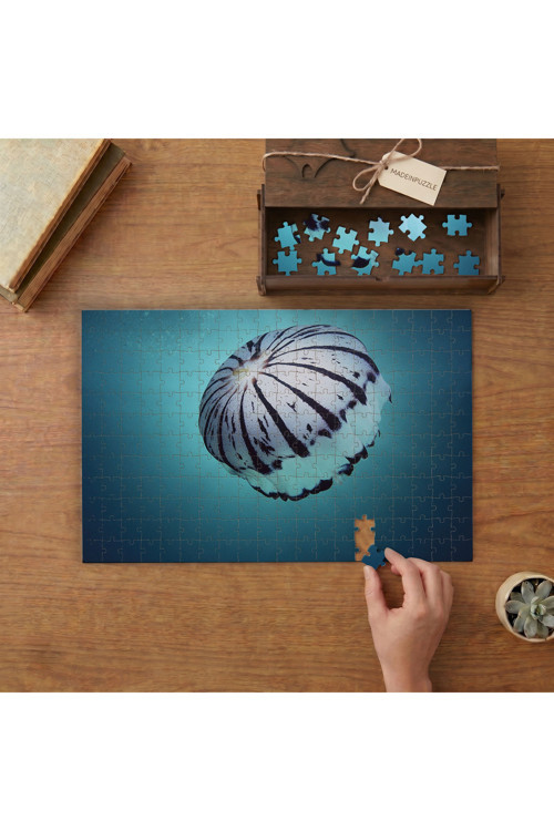 Büyüleyici Denizanası - Sualtı Canlıları Tasarımı 240 parça Ahşap Puzzle Ahşap Kutuda MP02744