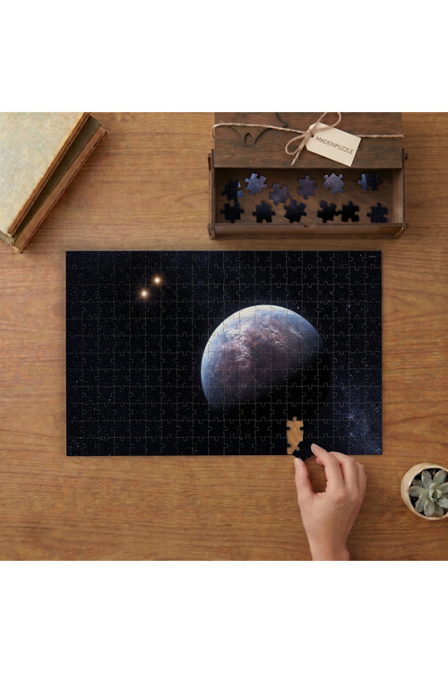 Çift Güneşli Gezegen Tasarımı 240 Parça Ahşap Puzzle Ahşap Kutuda MPY60026