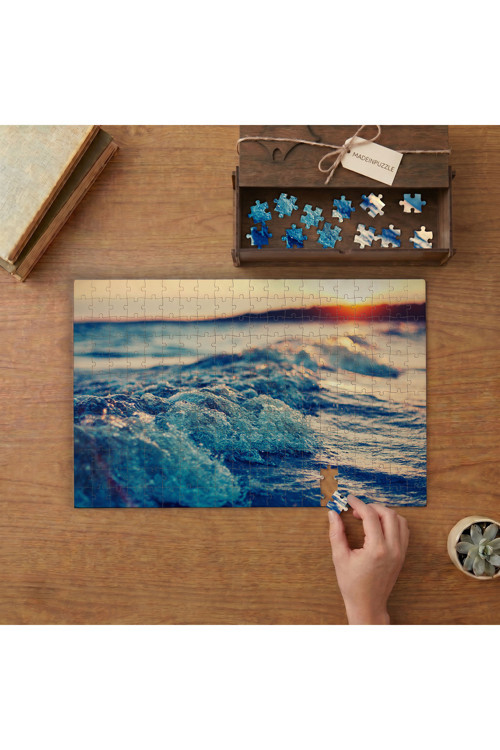 Dalgalı Deniz - Akşamüstü - Manzara Tasarımı 240 parça Ahşap Puzzle Ahşap Kutuda MP03820