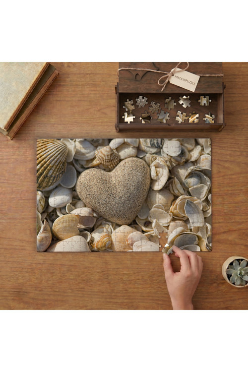 Deniz Kabukları Tasarımı 240 parça Ahşap Puzzle Ahşap Kutuda MP08490