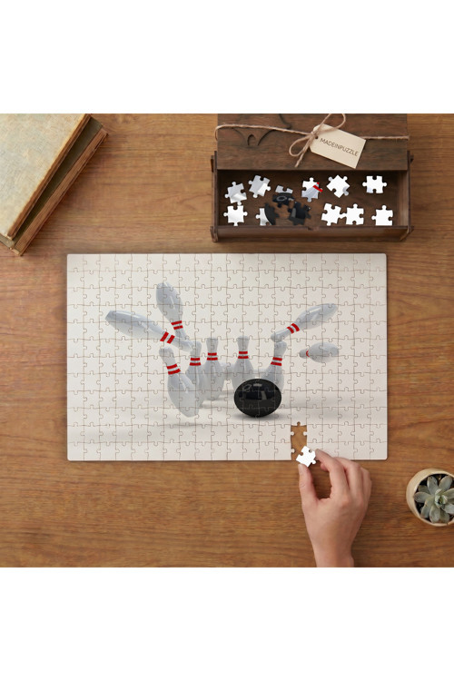Devrilen Bowling Dubaları Tasarımı 240 parça Ahşap Puzzle Ahşap Kutuda MP01949
