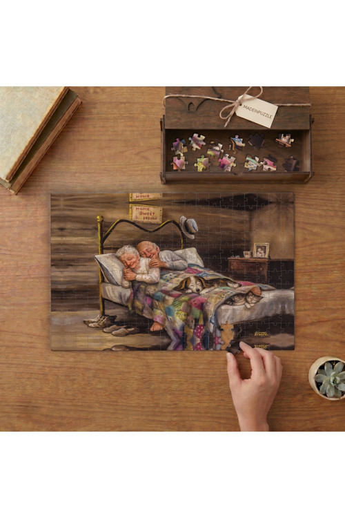 Ev Gibisi Yok Tasarımı 240 parça Ahşap Puzzle Ahşap Kutuda MP10654