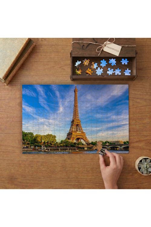 Eyfel Kulesi - Aşıklar Şehri Paris Tasarımı 240 Parça Ahşap Puzzle Ahşap Kutuda MPY40232