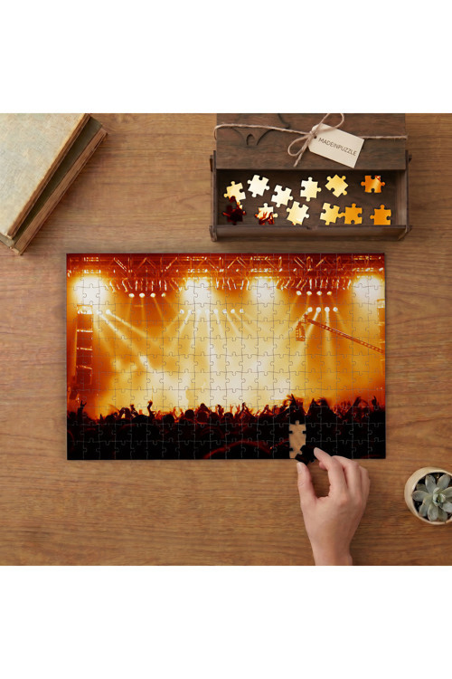 Gece Kulübü Işıkları Tasarımı 240 parça Ahşap Puzzle Ahşap Kutuda MP00113