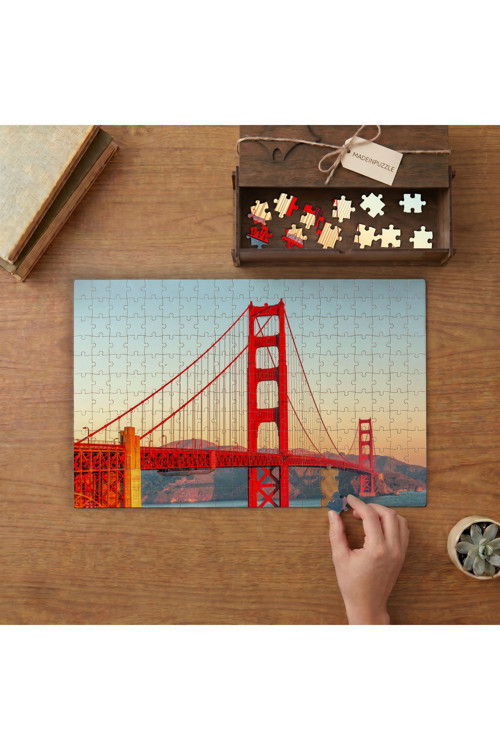 Golden Gate Köprüsü Akşam Üstü Tasarımı 240 parça Ahşap Puzzle Ahşap Kutuda MP00182