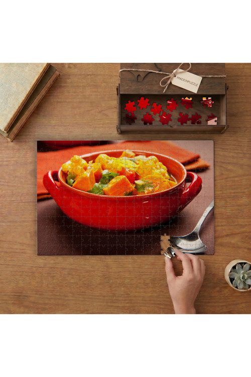 Güveçte Lezzetli Yemek Tasarımı 240 parça Ahşap Puzzle Ahşap Kutuda MP00399